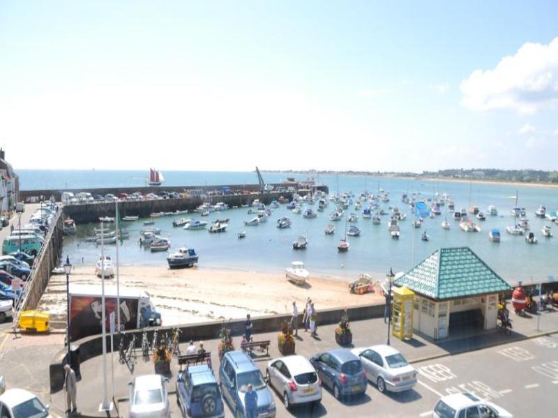 Dolphin Hotel Gorey Exterior photo